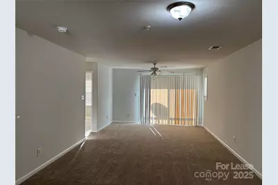 938 Plaza Walk Drive, Charlotte, NC 28215 - Photo 2