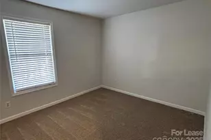 938 Plaza Walk Dr, Charlotte, NC 28215 - Photo 26