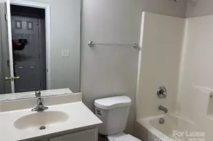 938 Plaza Walk Dr, Charlotte, NC 28215 - Photo 30