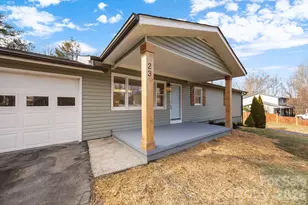 23 Coronet Ln, Hendersonville, NC 28792 - Photo 8