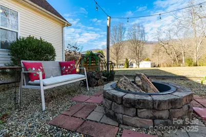 22 Ivy Garden Drive, Candler, NC 28715 - Photo 8