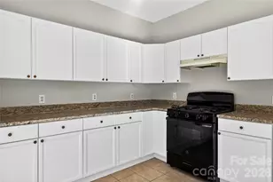 1906 Decatur Ct, Charlotte, NC 28213 - Photo 10