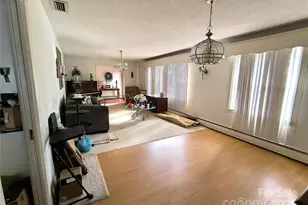 105 Woodlawn Dr, Morganton, NC 28655 - Photo 14