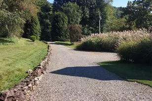 1201 Cathey Cove Rd, Waynesville, NC 28786 - Photo 4