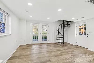 655 Ridgecrest Drive, Mooresville, NC 28115 - Photo 14