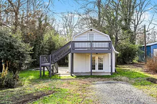 655 Ridgecrest Dr, Mooresville, NC 28115 - Photo 1