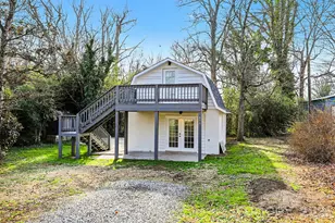 655 Ridgecrest Dr, Mooresville, NC 28115 - Photo 2