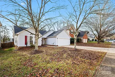 6652 Allness Glen Lane, Charlotte, NC 28269 - Photo 2