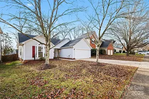 6652 Allness Glen Ln, Charlotte, NC 28269 - Photo 2