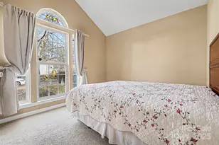 6652 Allness Glen Ln, Charlotte, NC 28269 - Photo 14