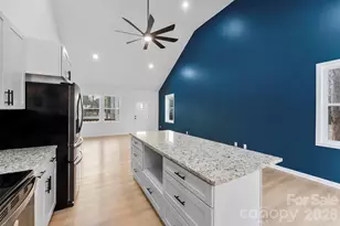 516 N Mulberry St, Cherryville, NC 28021 - Photo 14