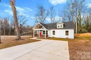 516 N Mulberry St, Cherryville, NC 28021 - Photo 1