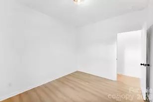 516 N Mulberry St, Cherryville, NC 28021 - Photo 36