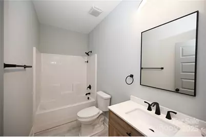 267 Jefferson Street E, York, SC 29745 - Photo 14