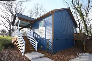 267 Jefferson Street E, York, SC 29745 - Photo 2