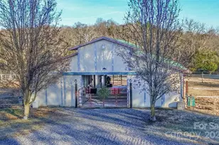 646 Longview Rd, Statesville, NC 28625 - Photo 8