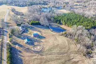 646 Longview Rd, Statesville, NC 28625 - Photo 4