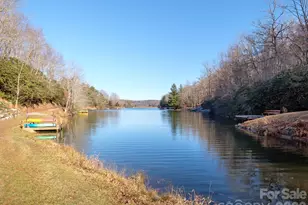 455 Ticoa Park Dr, Brevard, NC 28712 - Photo 4