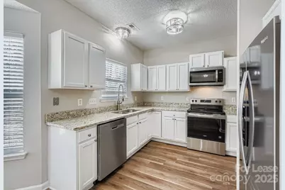 3538 Joel Turner Drive, Charlotte, NC 28216 - Photo 2