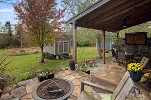 32 Bungalow Wy, Brevard, NC 28712 - Photo 24