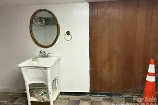 1507 Fayetteville Rd, Rockingham, NC 28379 - Photo 22