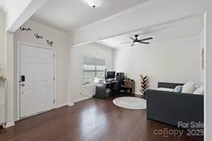 7316 Strawberry Fields Ln, Charlotte, NC 28278 - Photo 4