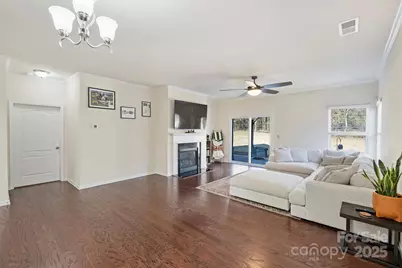 7316 Strawberry Fields Lane, Charlotte, NC 28278 - Photo 16