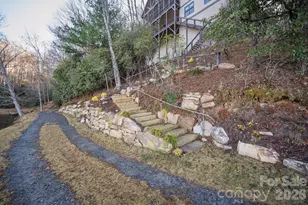 333 Kanasdatsi Dr, Brevard, NC 28712 - Photo 12