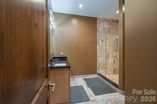 333 Kanasdatsi Dr, Brevard, NC 28712 - Photo 42