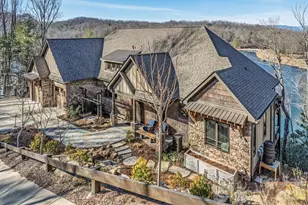 333 Kanasdatsi Dr, Brevard, NC 28712 - Photo 2