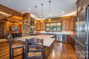 333 Kanasdatsi Dr, Brevard, NC 28712 - Photo 16