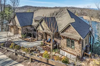 333 Kanasdatsi Drive, Brevard, NC 28712 - Photo 4