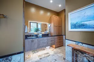 333 Kanasdatsi Dr, Brevard, NC 28712 - Photo 26