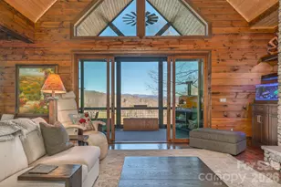 333 Kanasdatsi Dr, Brevard, NC 28712 - Photo 2