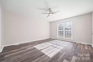 1334 Bryson Creek Dr, McConnells, SC 29726 - Photo 12