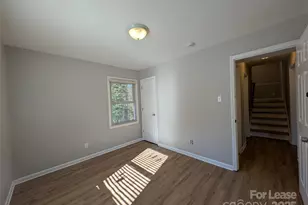 3331 Donovan Pl, Charlotte, NC 28215 - Photo 16
