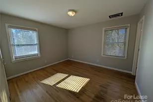 3331 Donovan Pl, Charlotte, NC 28215 - Photo 20