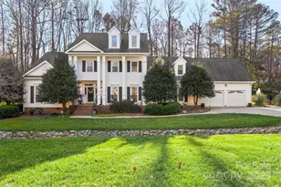 4912 Dayspring Dr, Mint Hill, NC 28227 - Photo 2