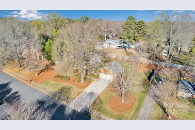 123 Linville Drive, Matthews, NC 28105 - Photo 38