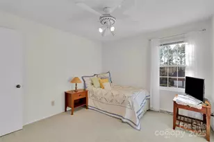 123 Linville Dr, Matthews, NC 28105 - Photo 32