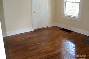 655 Bradford Dr, Charlotte, NC 28208 - Photo 2