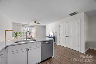 2 Mdw Gln Dr, Fletcher, NC 28732 - Photo 14