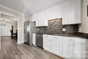 8615 Golf Ridge Dr, Charlotte, NC 28277 - Photo 14