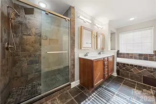 8615 Golf Ridge Dr, Charlotte, NC 28277 - Photo 22