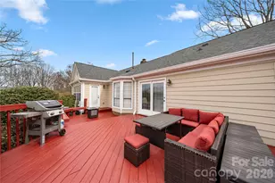 8615 Golf Ridge Dr, Charlotte, NC 28277 - Photo 6