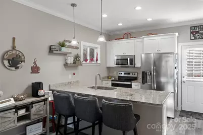 1764 17th Avenue NE, Hickory, NC 28601 - Photo 6