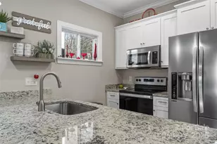 1764 17th Ave NE, Hickory, NC 28601 - Photo 8