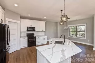 105 Sheila Wynne Dr, Fletcher, NC 28732 - Photo 22