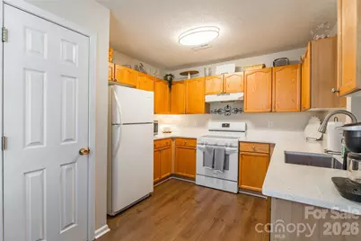 566 Chase Brook Drive, Rock Hill, SC 29732 - Photo 10