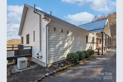 1591 Chestnut Flats Lane, Waynesville, NC 28786 - Photo 34